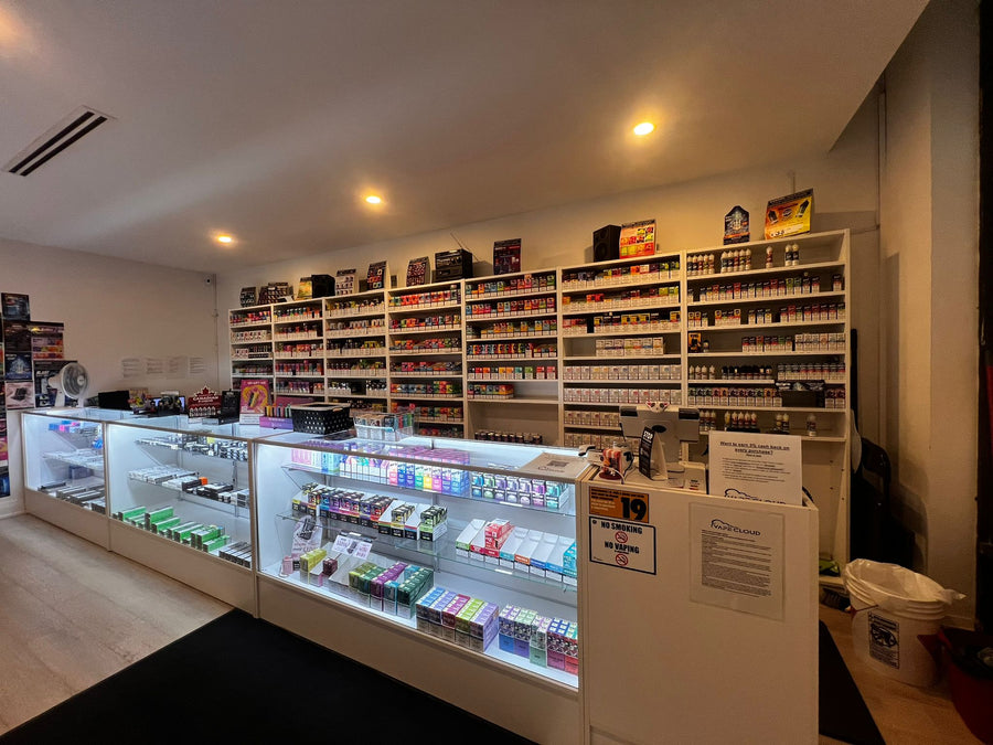 Exterior of the Vape Cloud vape store in Sudbury on Lasalle Blvd, ON